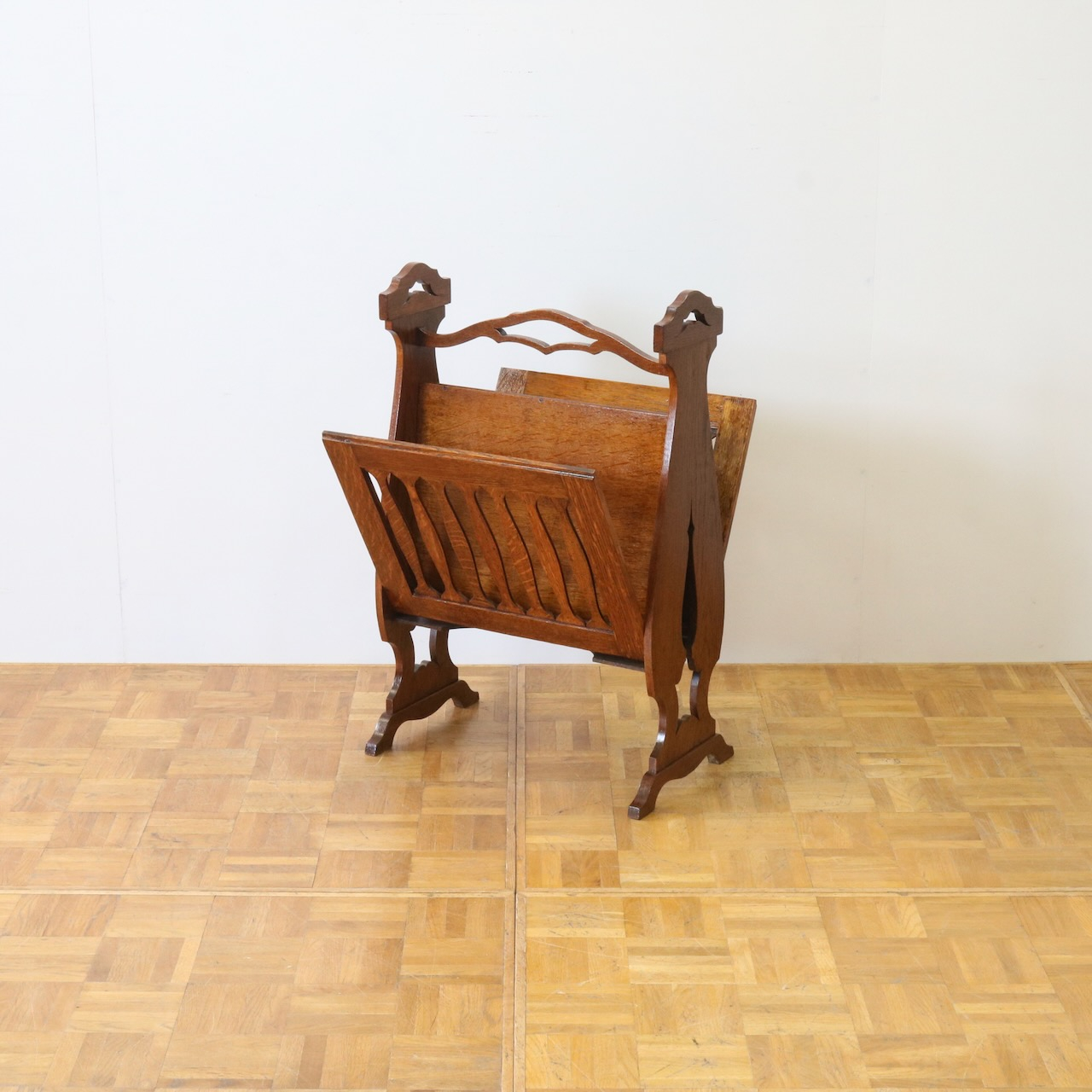 マガジンラック