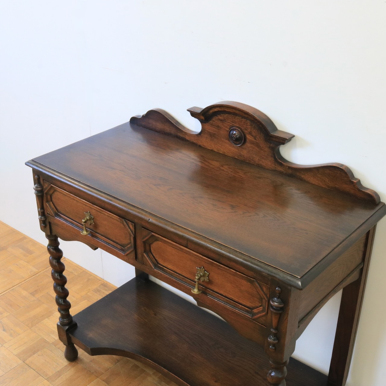 ホールテーブル