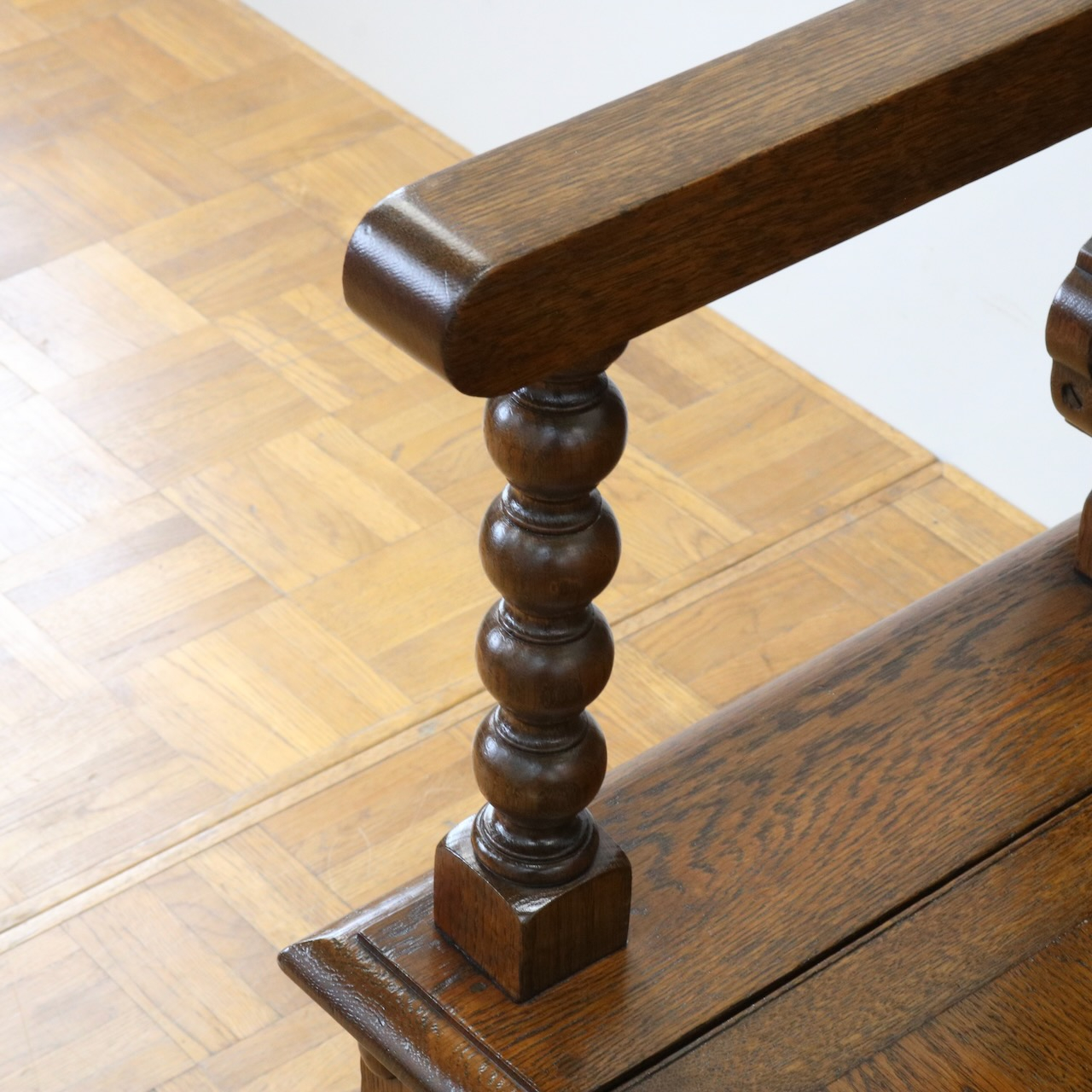 モンクスベンチ