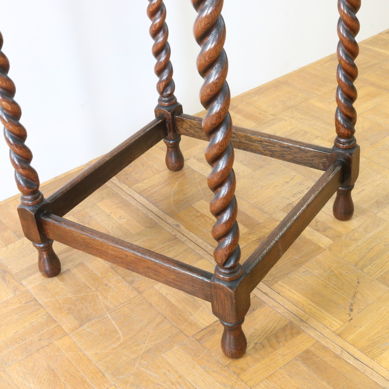 オケージョナルテーブル