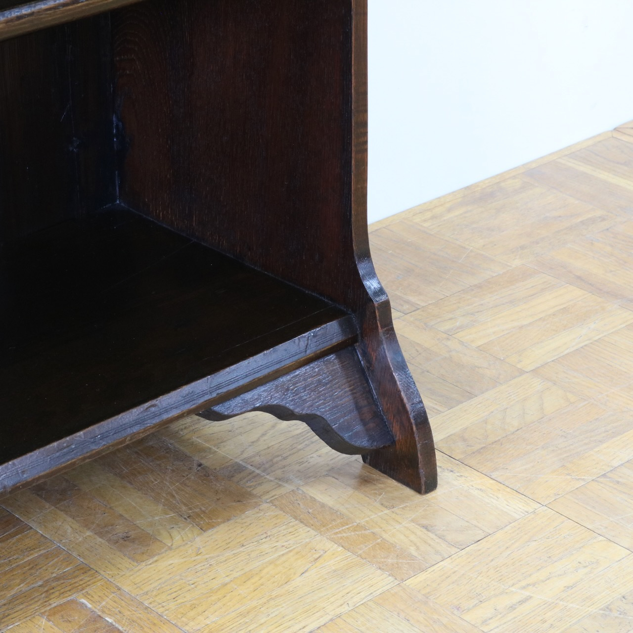 スチューデントビューロー