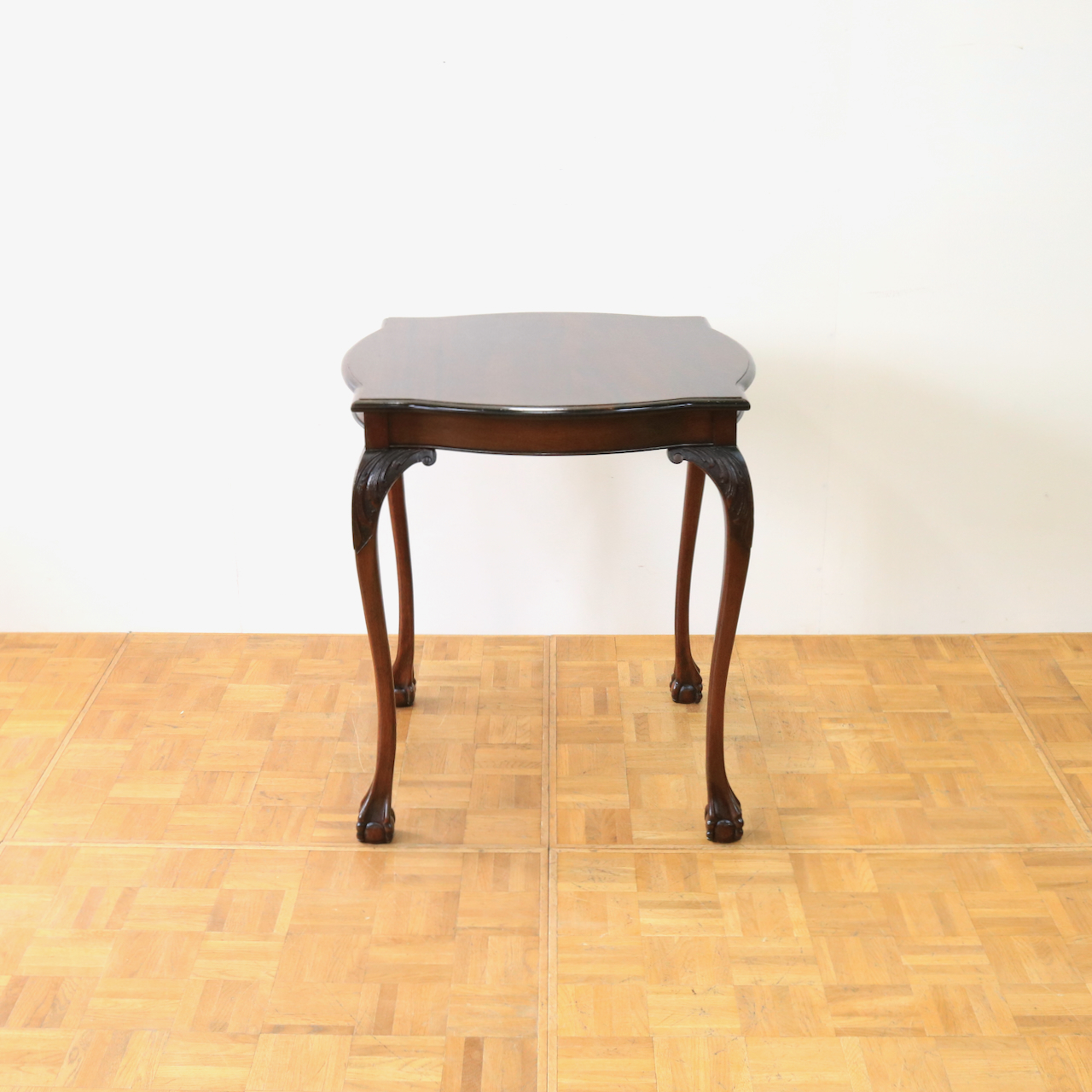 ティーテーブル