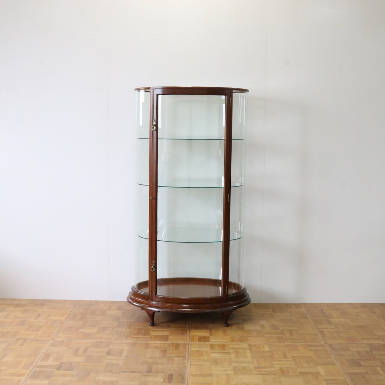 ショップキャビネット