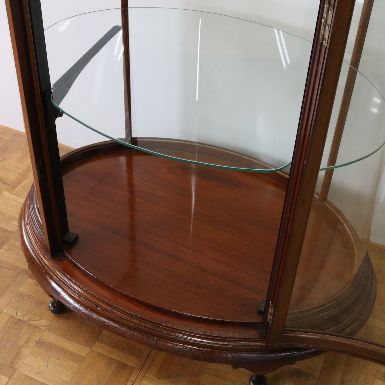 ショップキャビネット