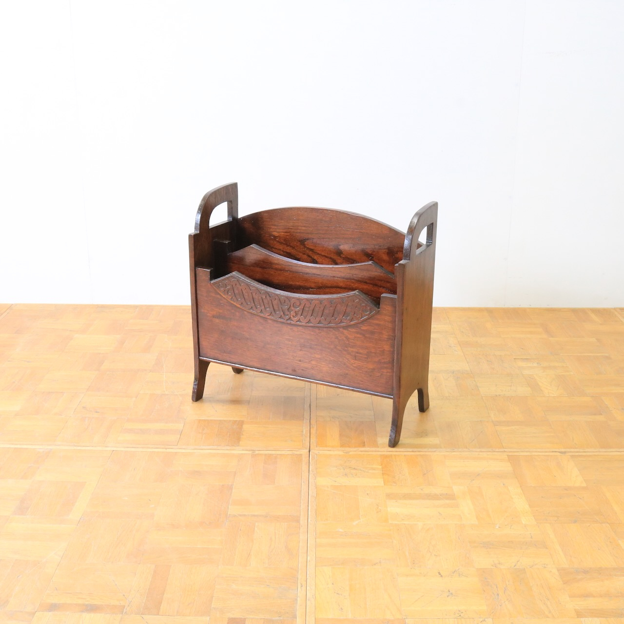 マガジンラック