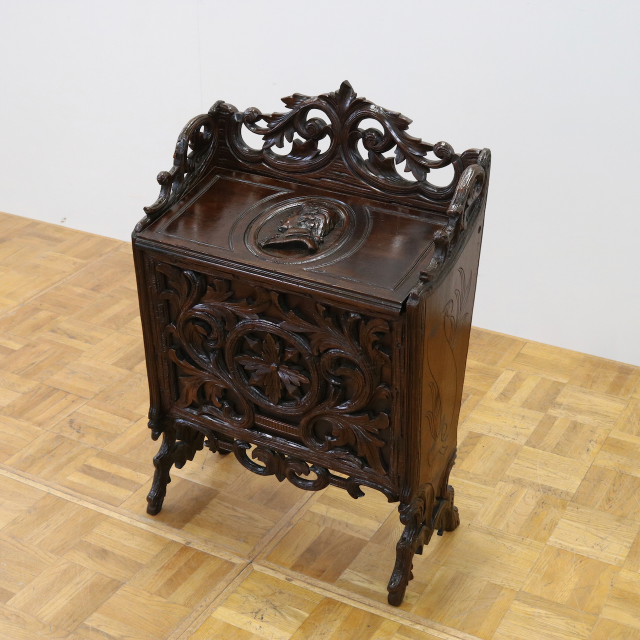 マガジンラック