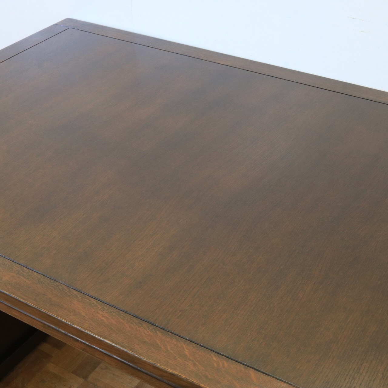 ドローリーフテーブル