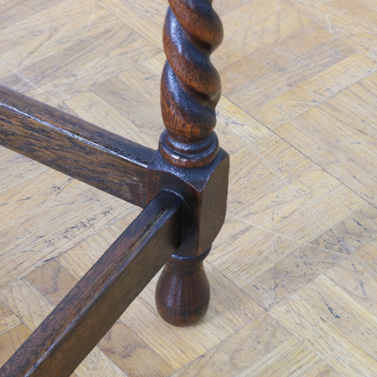 オケージョナルテーブル