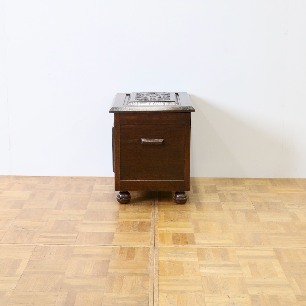 ブランケットボックス