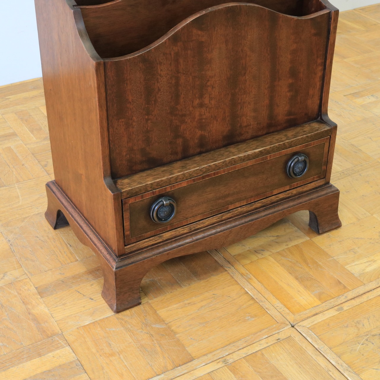 マガジンラック