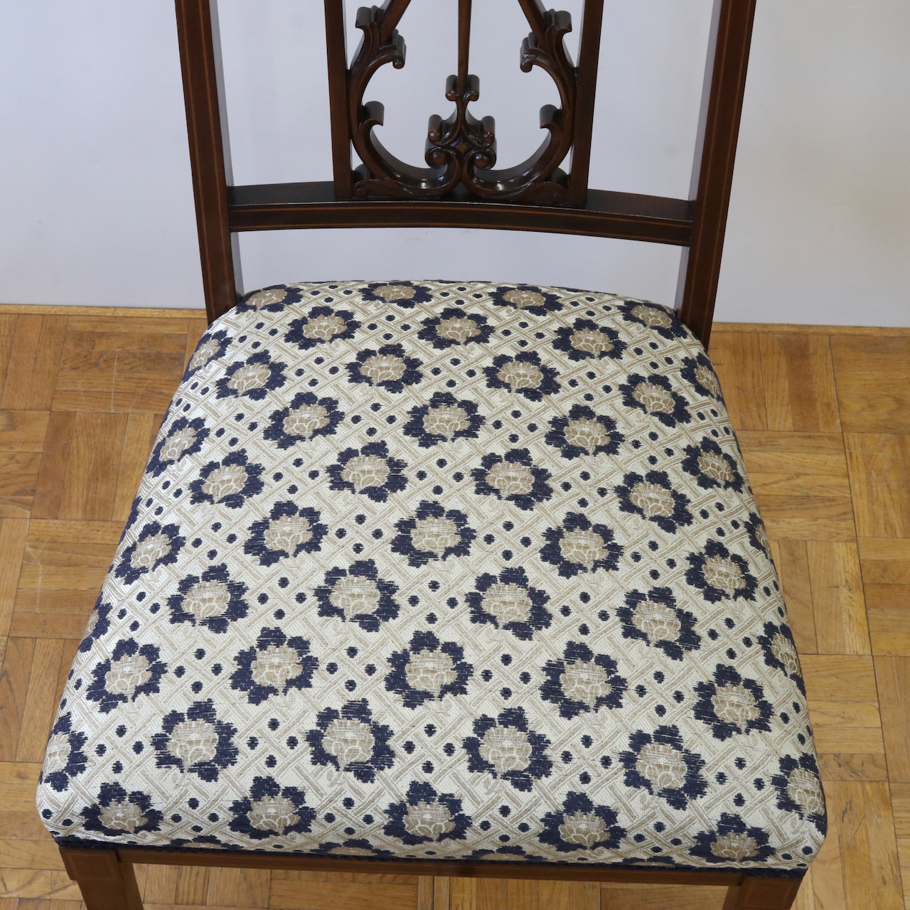 サイドチェアー