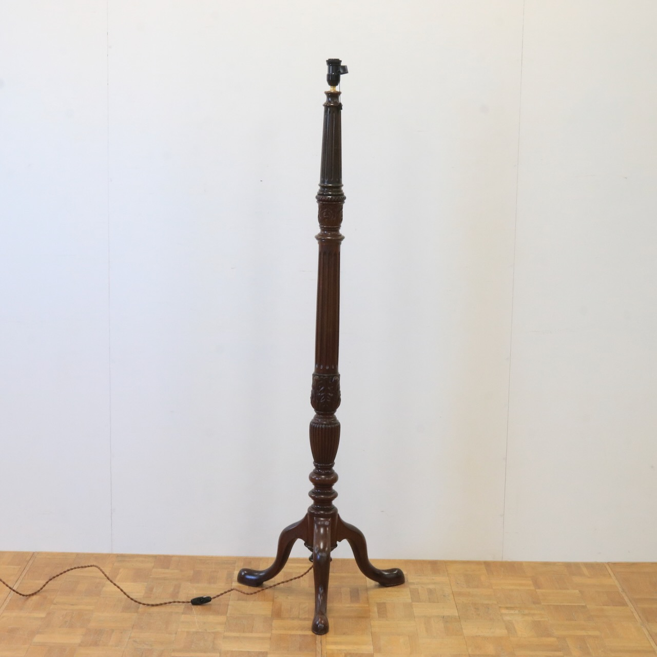 フロアスタンド