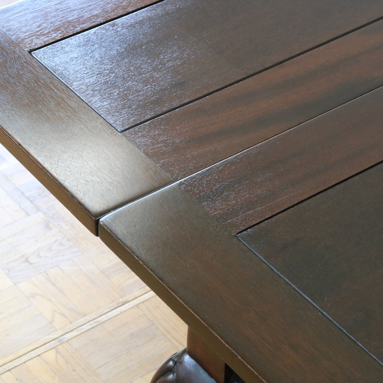 ドローリーフテーブル