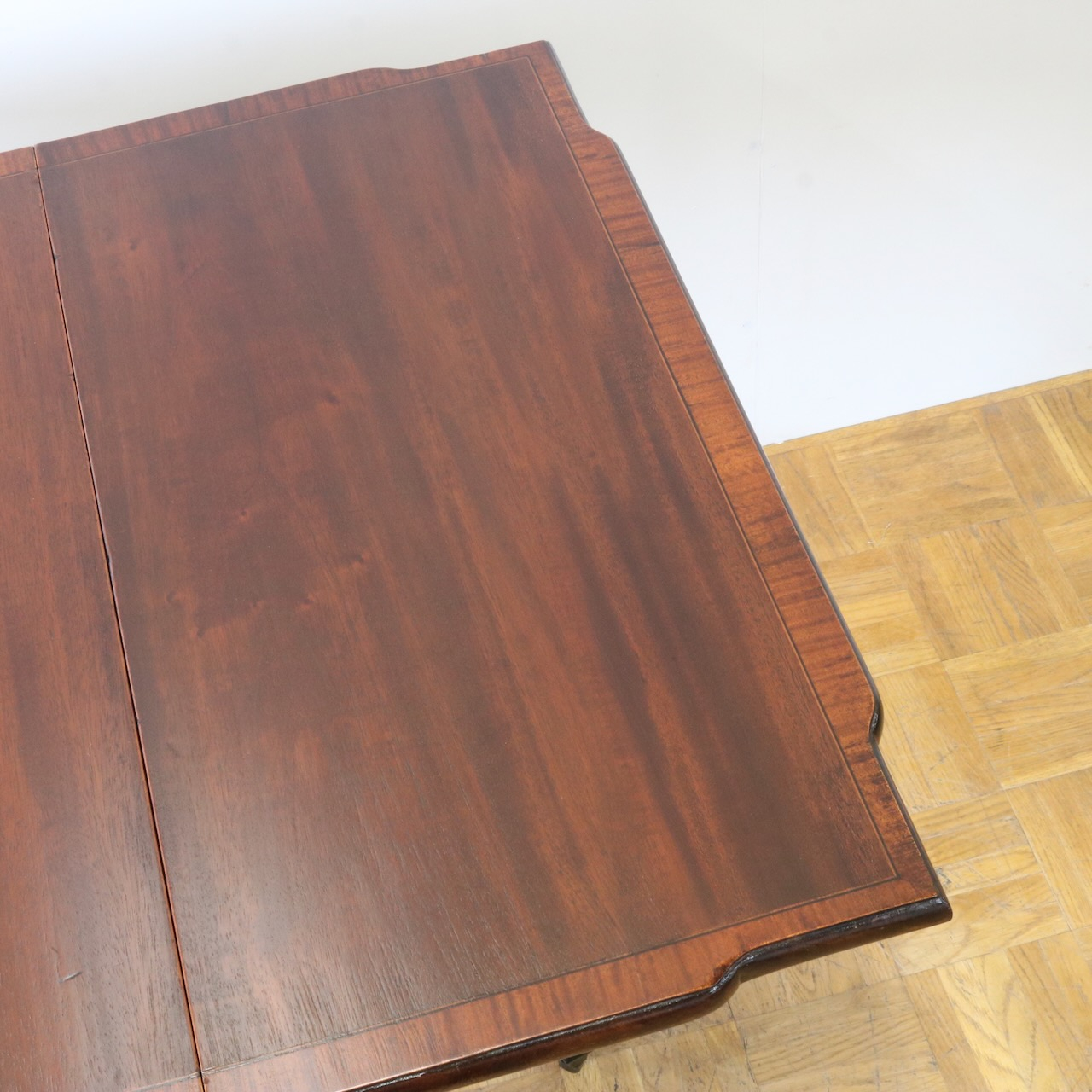 ゲートレッグテーブル