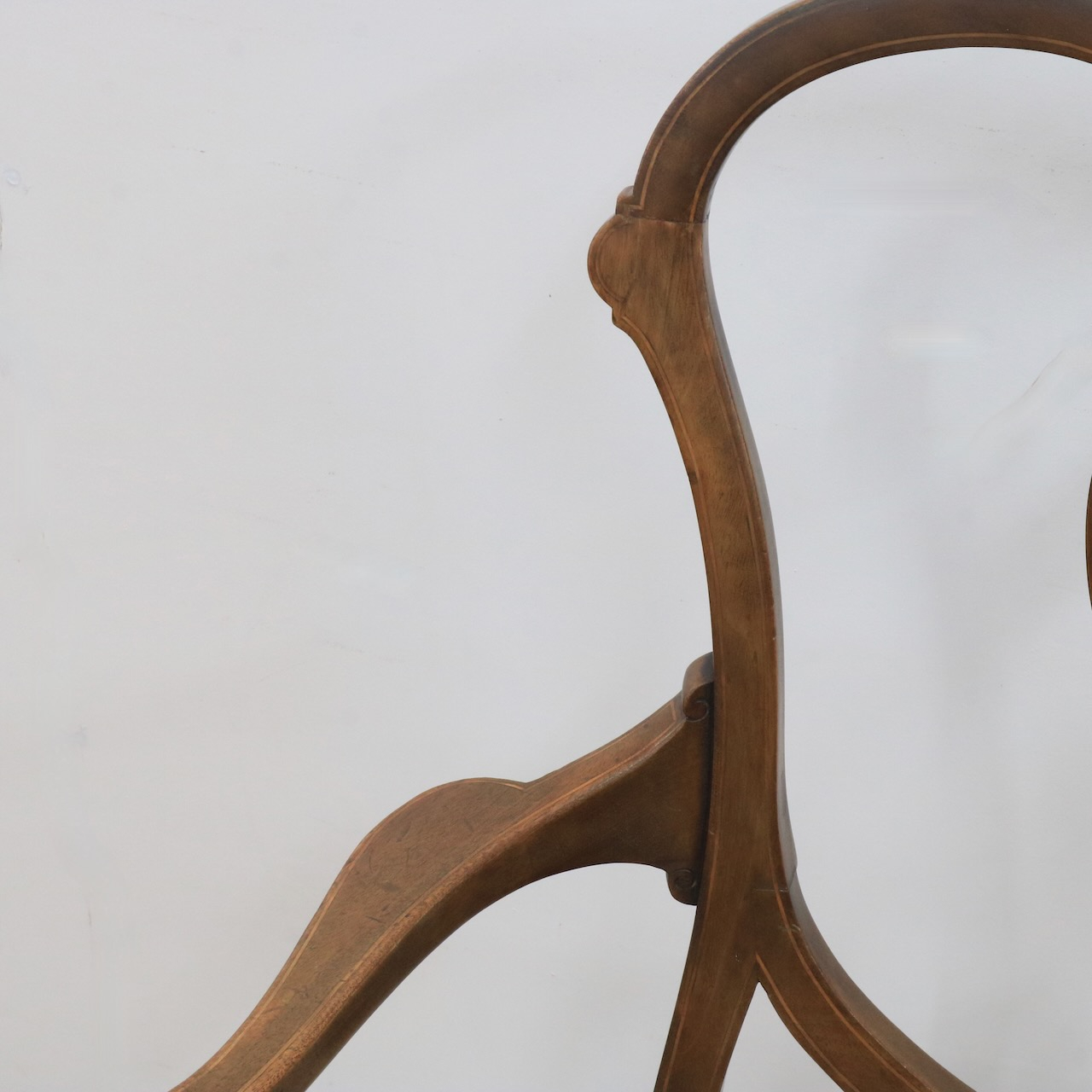 アームチェアー