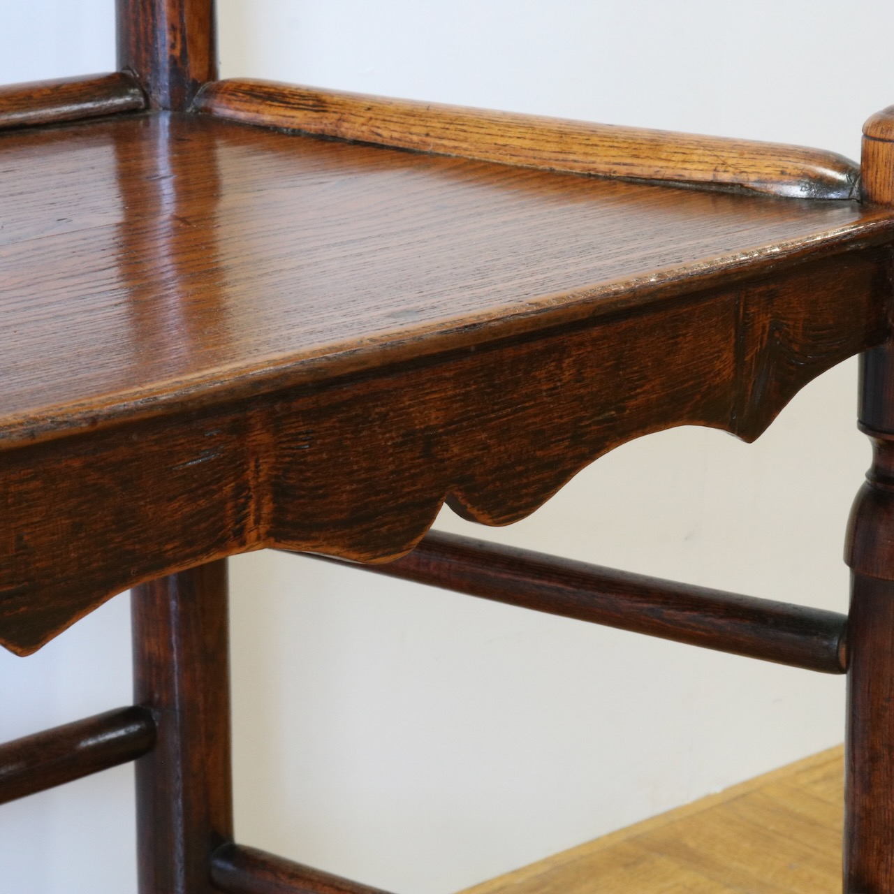 サイドチェアー