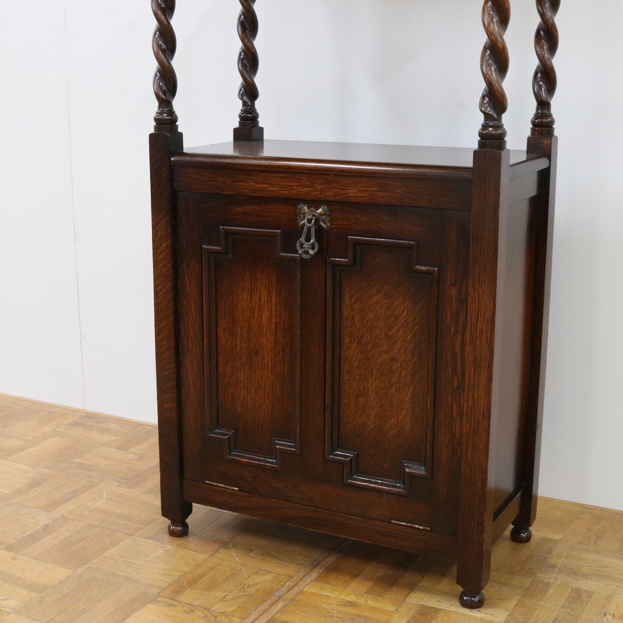 マガジンラック