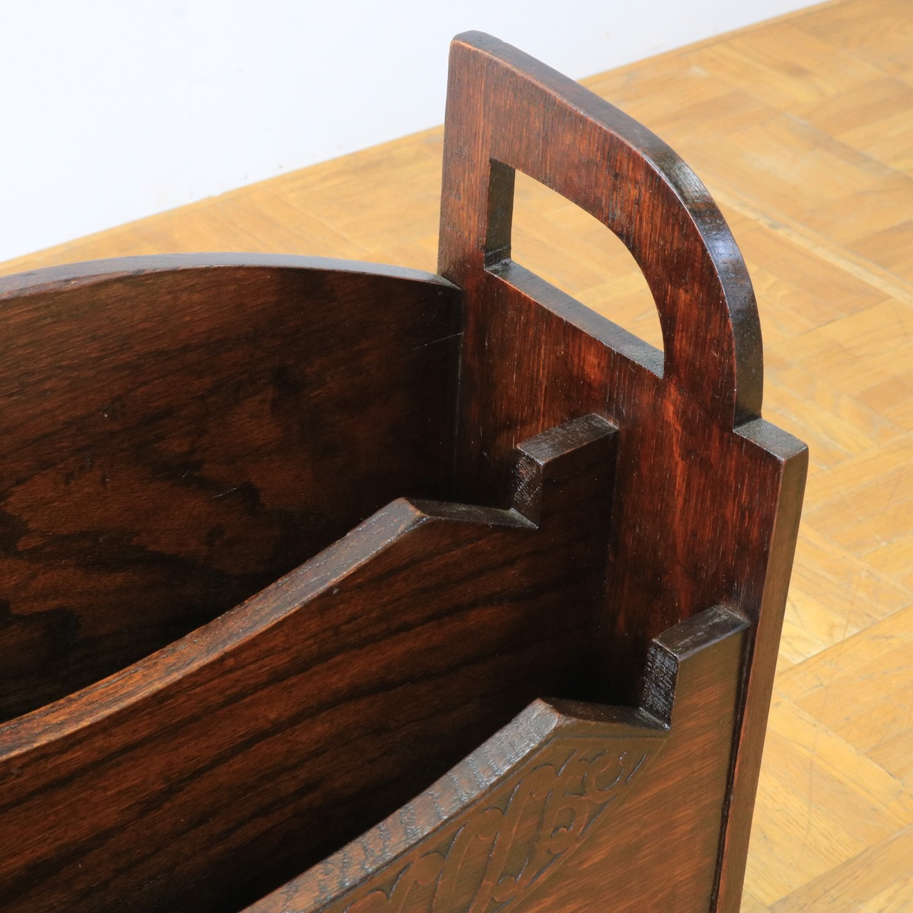 マガジンラック