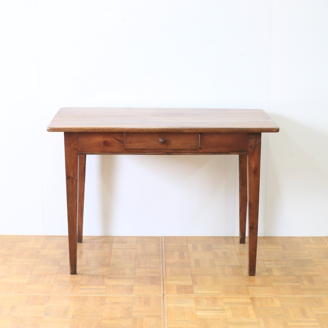 ダイニングテーブル