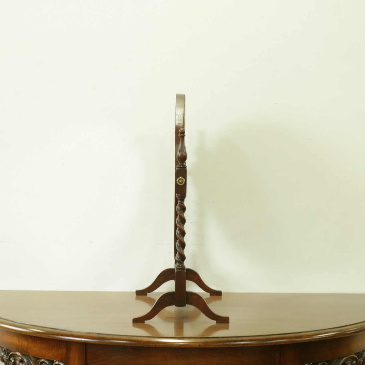 トイレットミラー