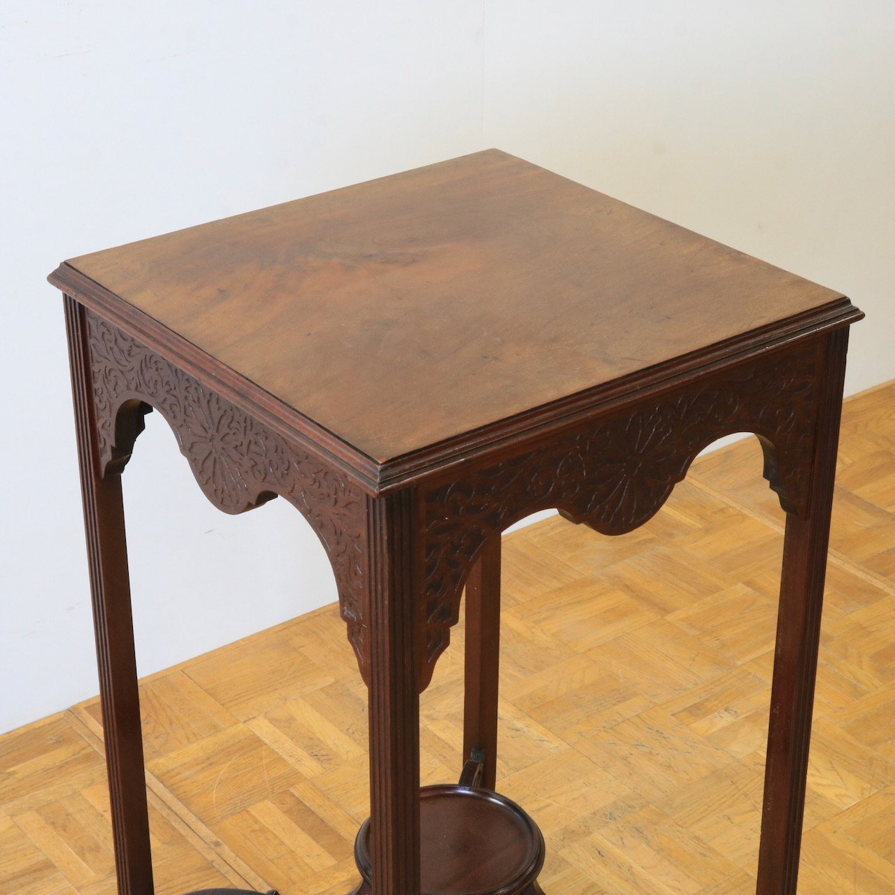 オケージョナルテーブル