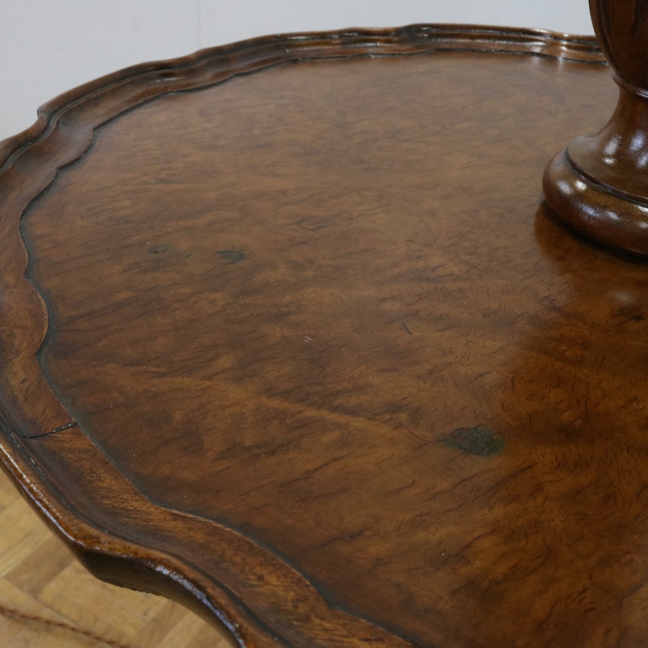 フロアスタンド