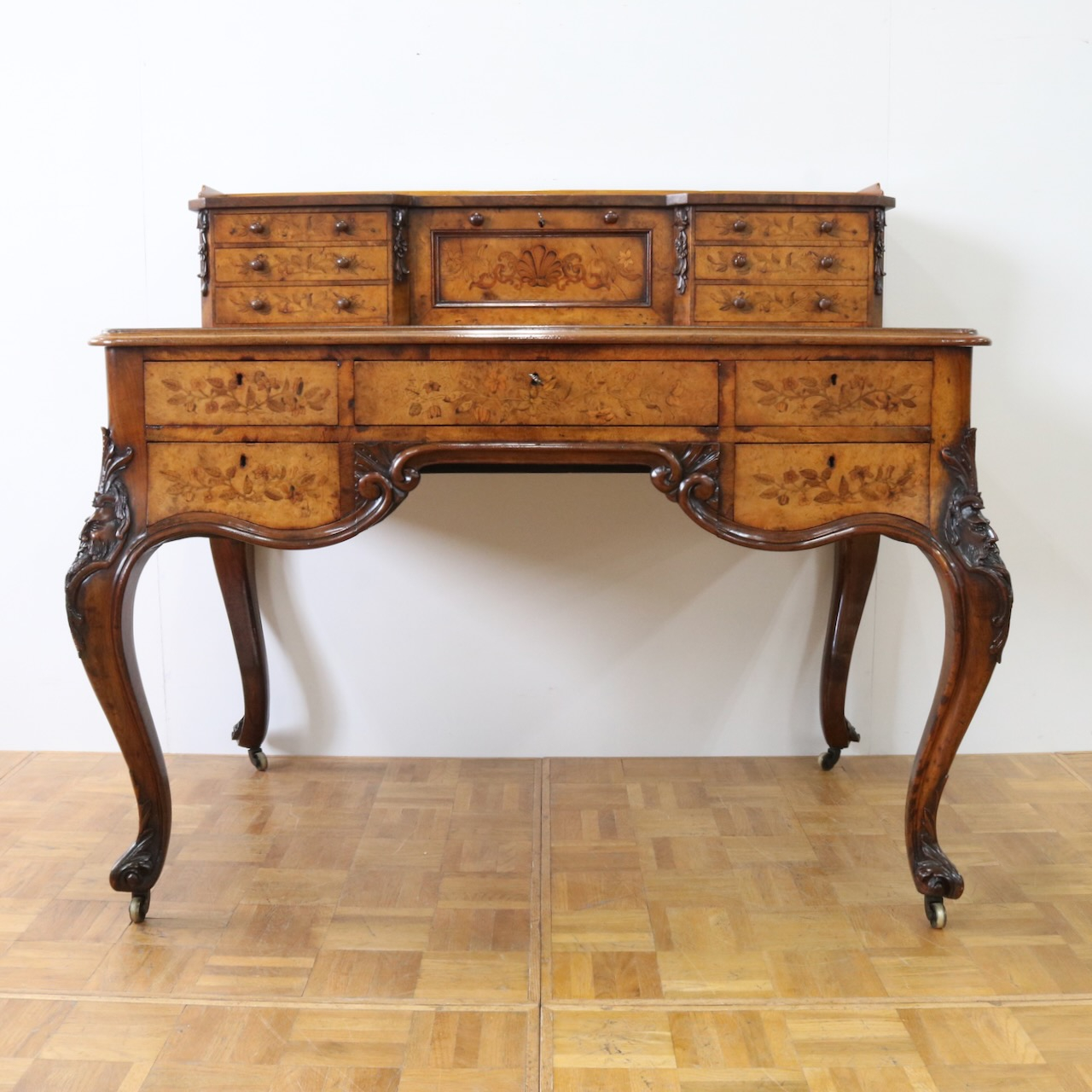 ライティングデスク