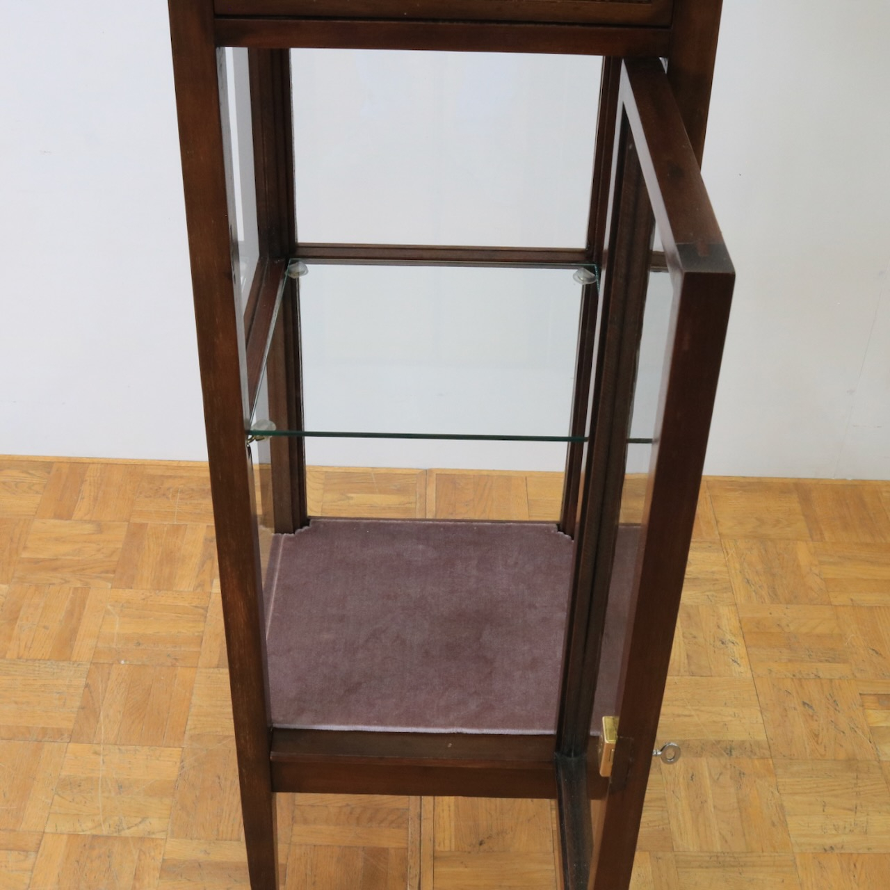 ショップキャビネット