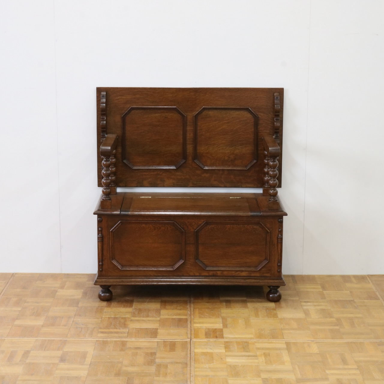 モンクスベンチ