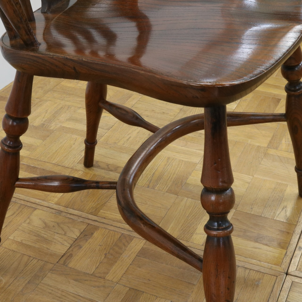 キッチンチェアー