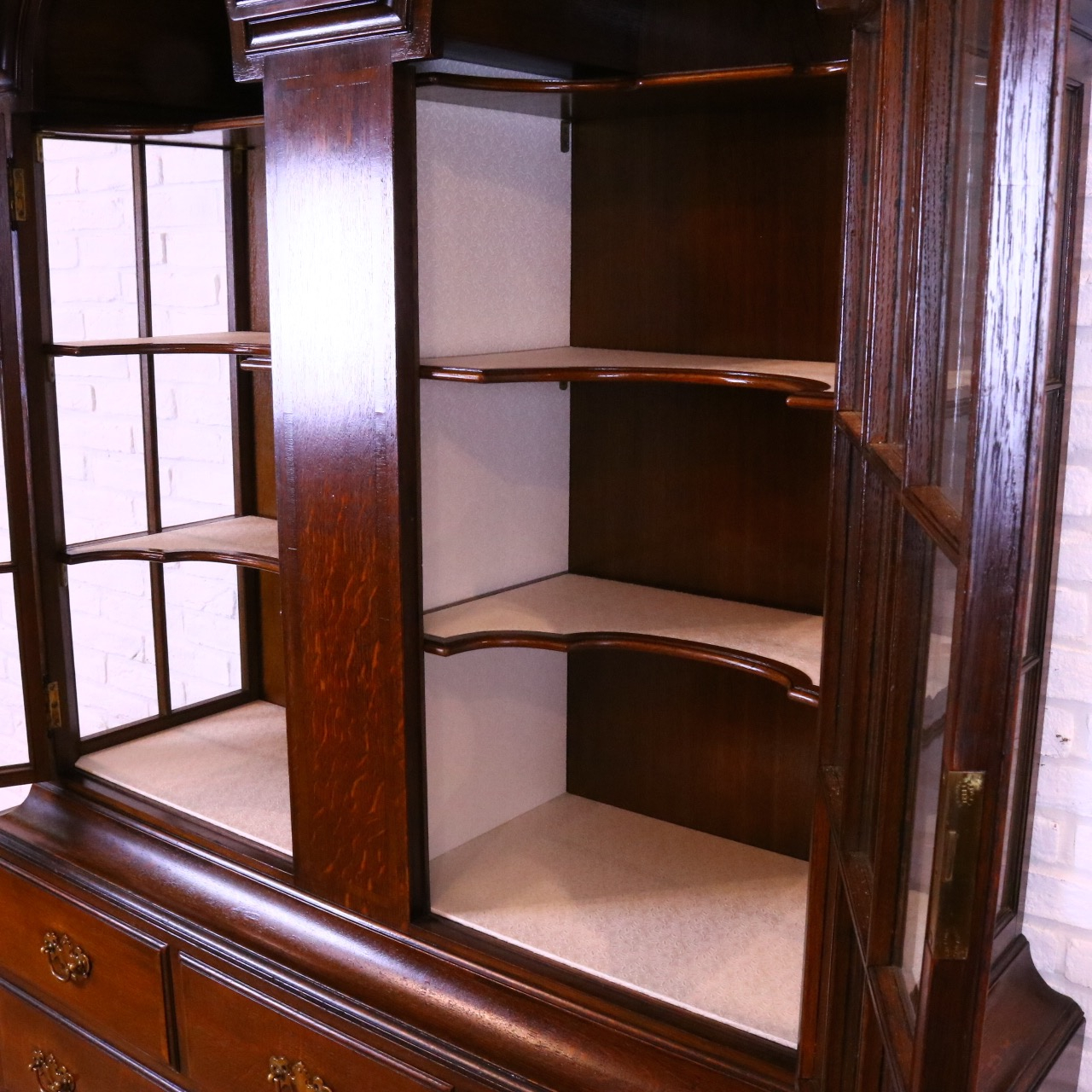 グラスキャビネット グラスキャビネット