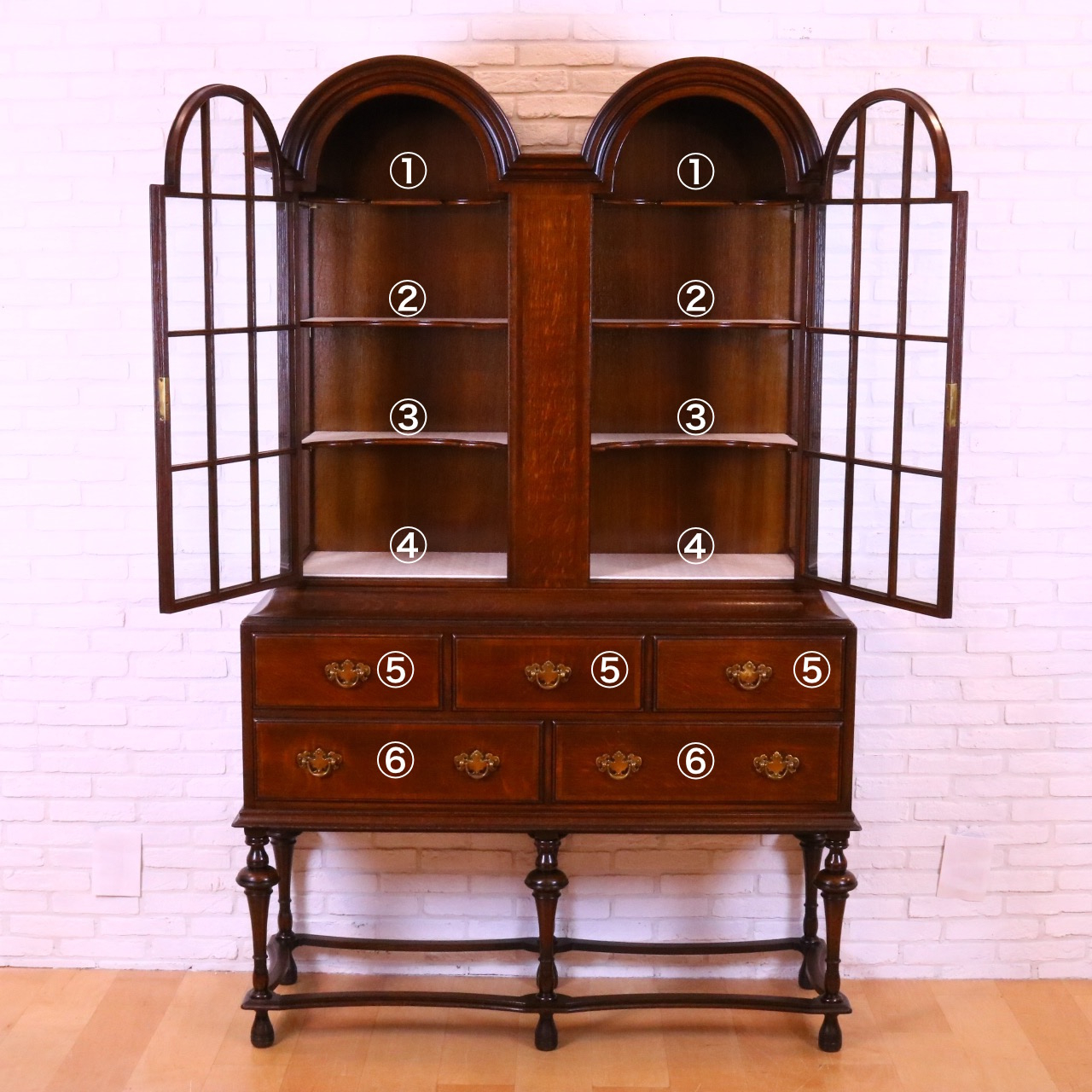 グラスキャビネット グラスキャビネット