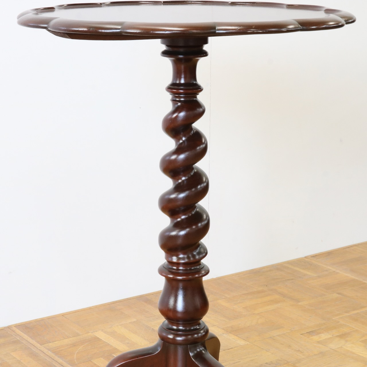 オケージョナルテーブル