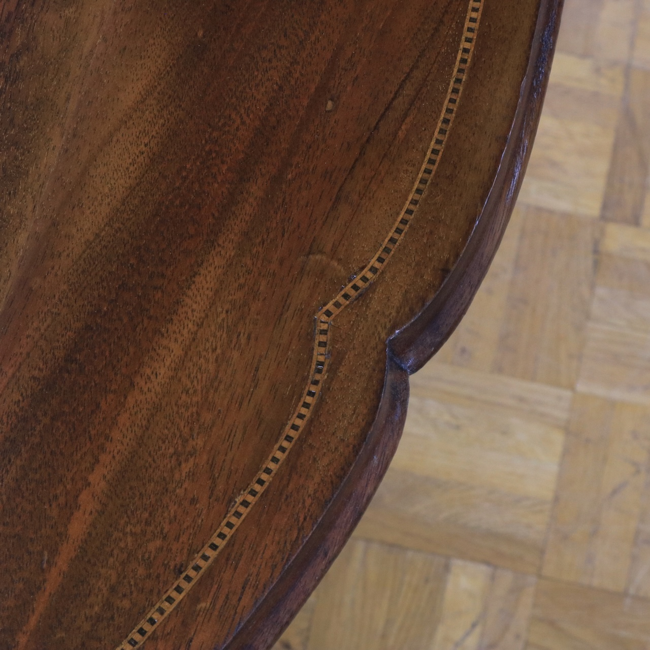 オケージョナルテーブル