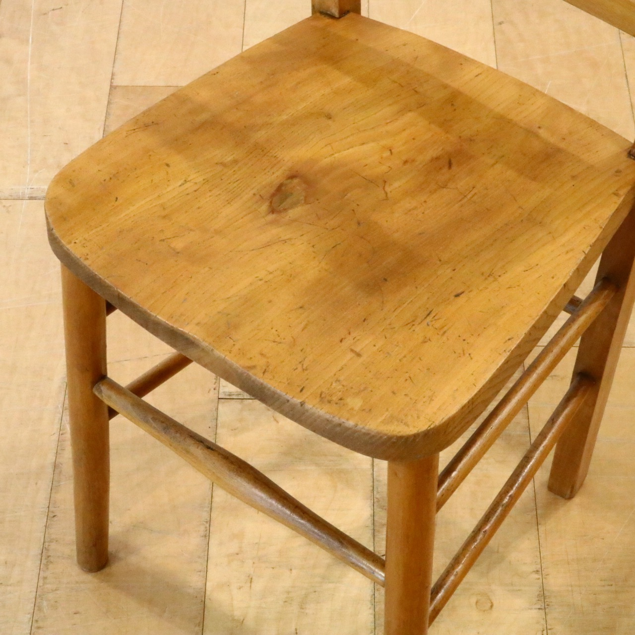 チェアー チェアー