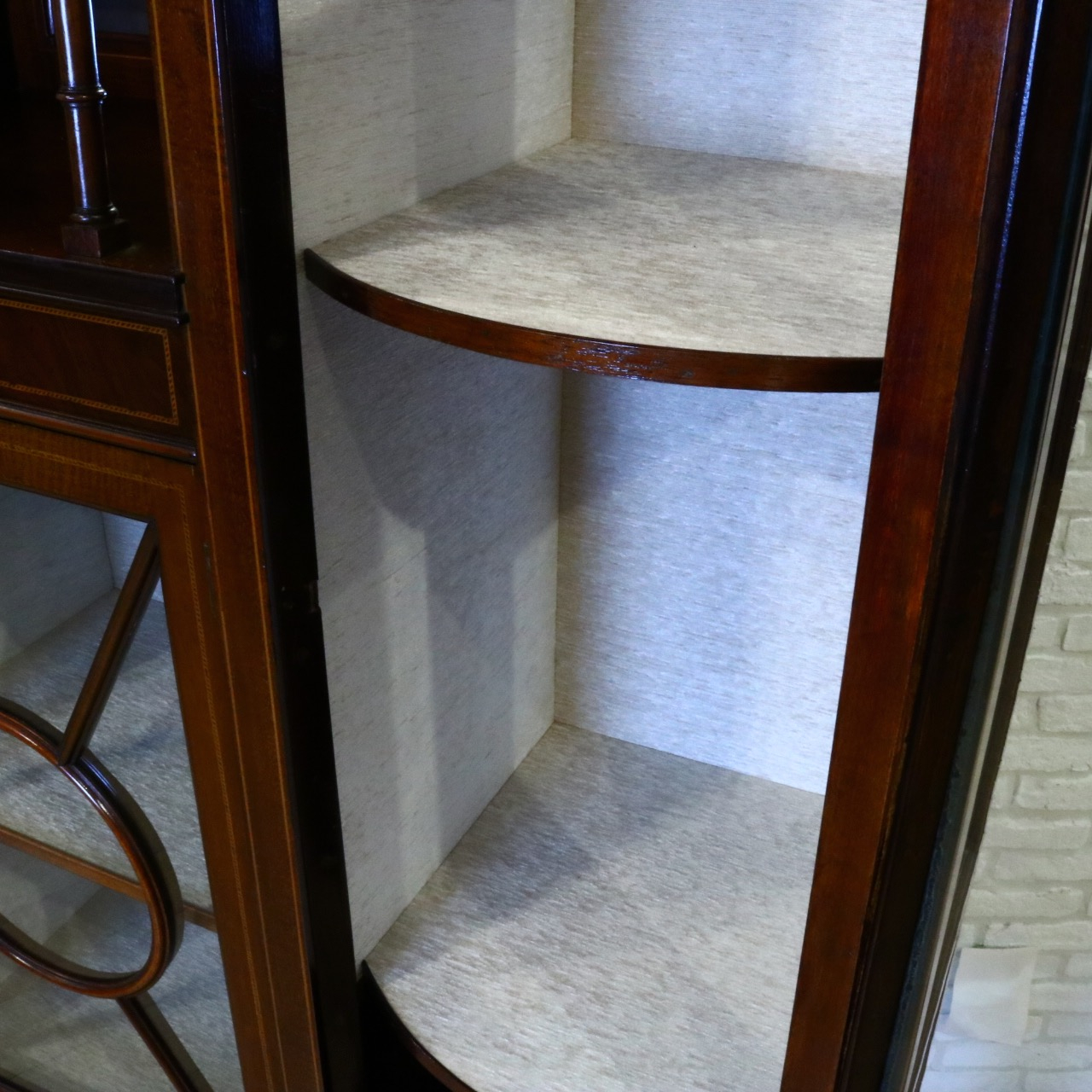 グラスキャビネット グラスキャビネット