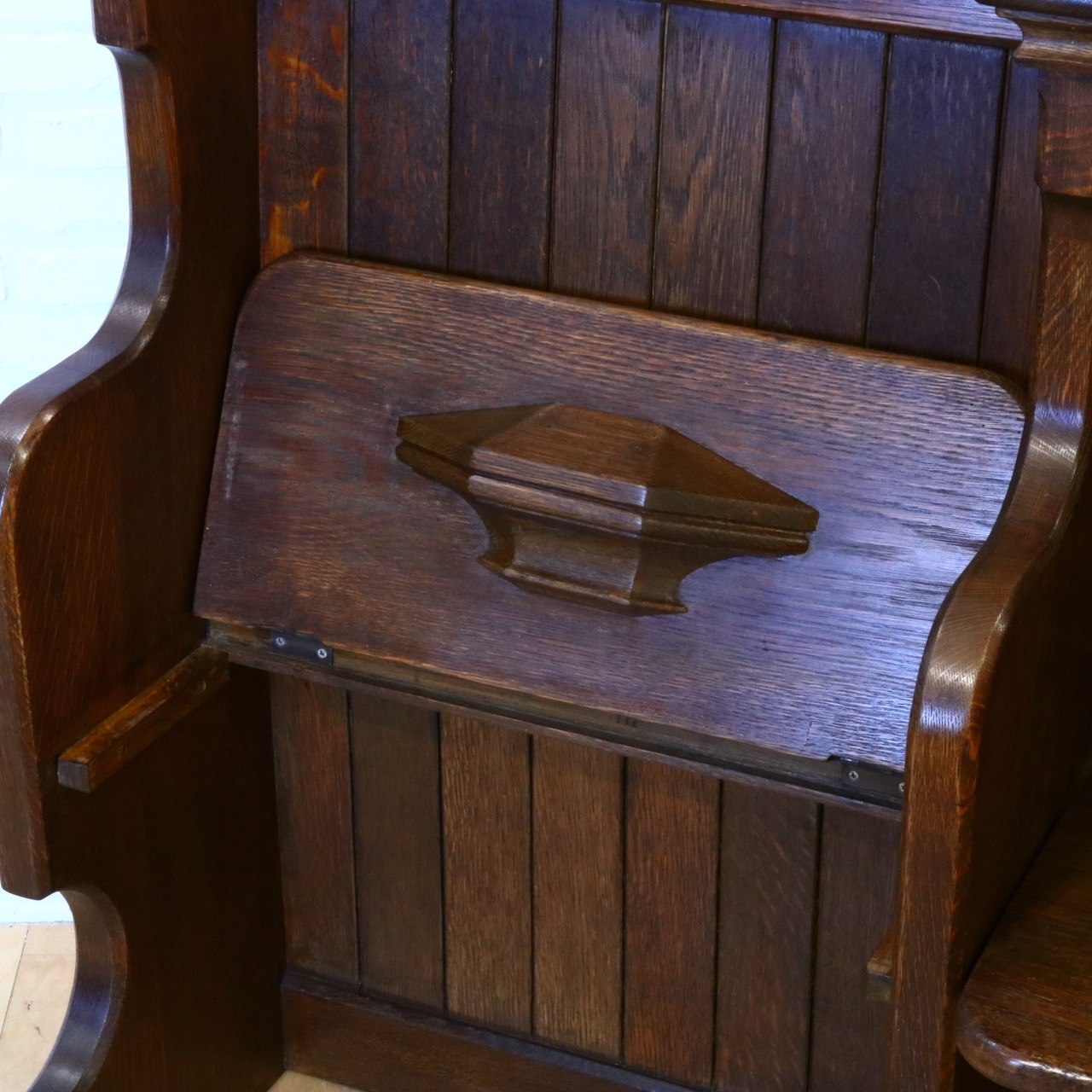 チャーチベンチ チャーチベンチ