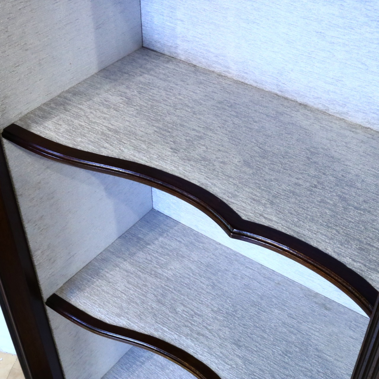 グラスキャビネット グラスキャビネット