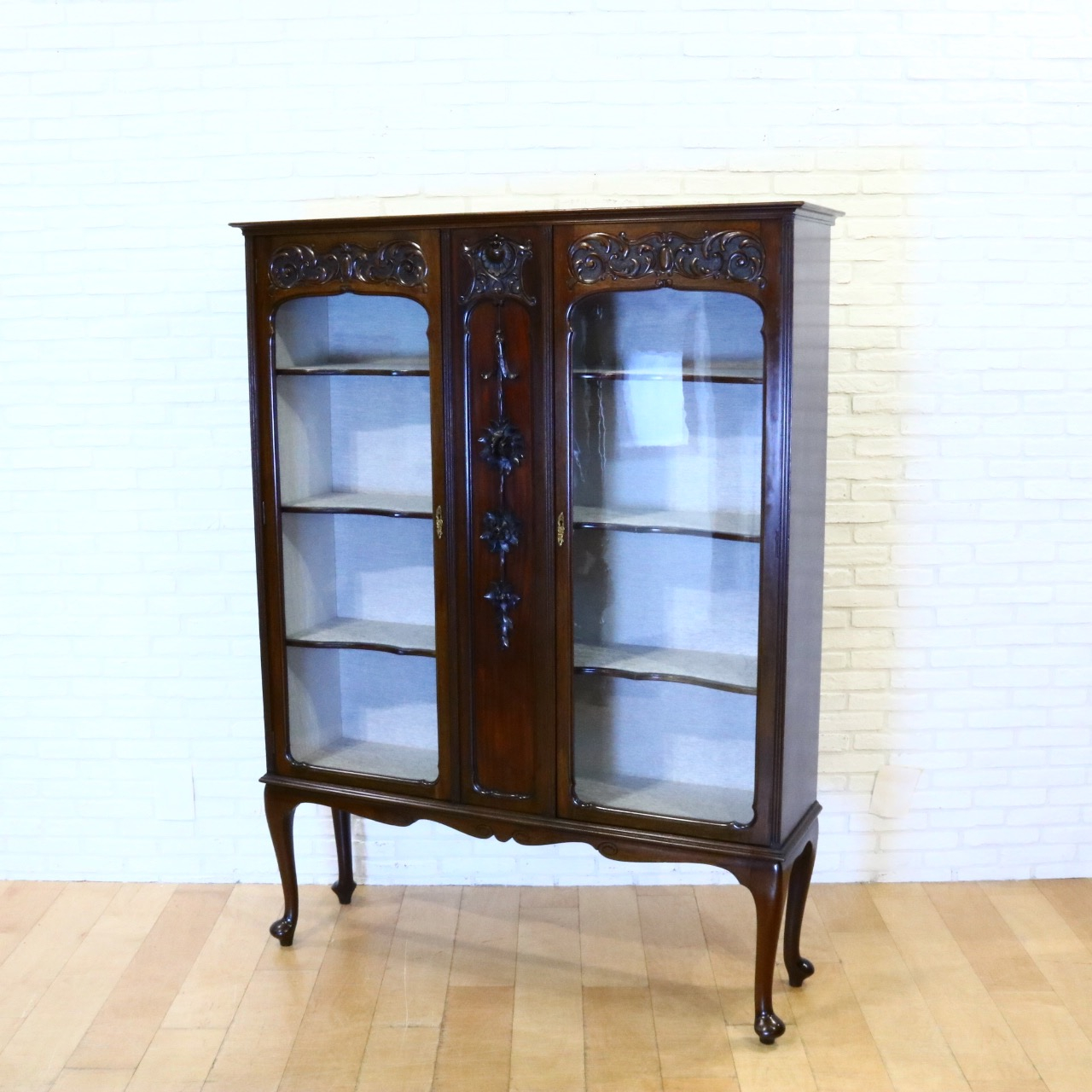 グラスキャビネット グラスキャビネット