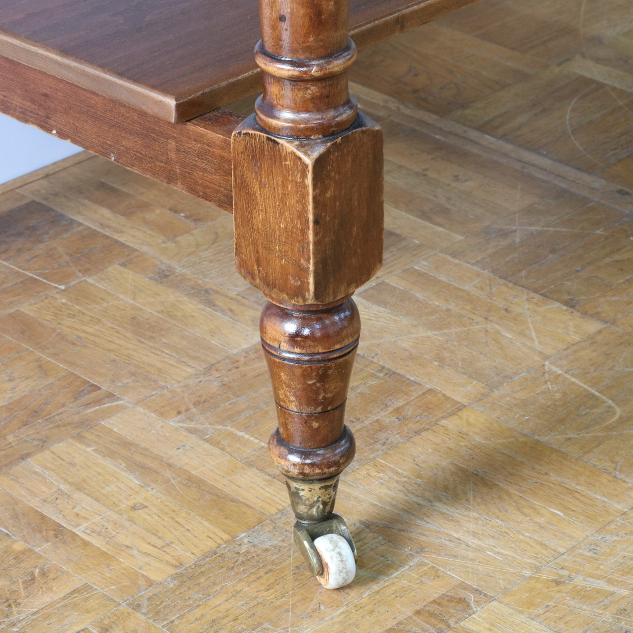 ウォッシュハンドスタンド