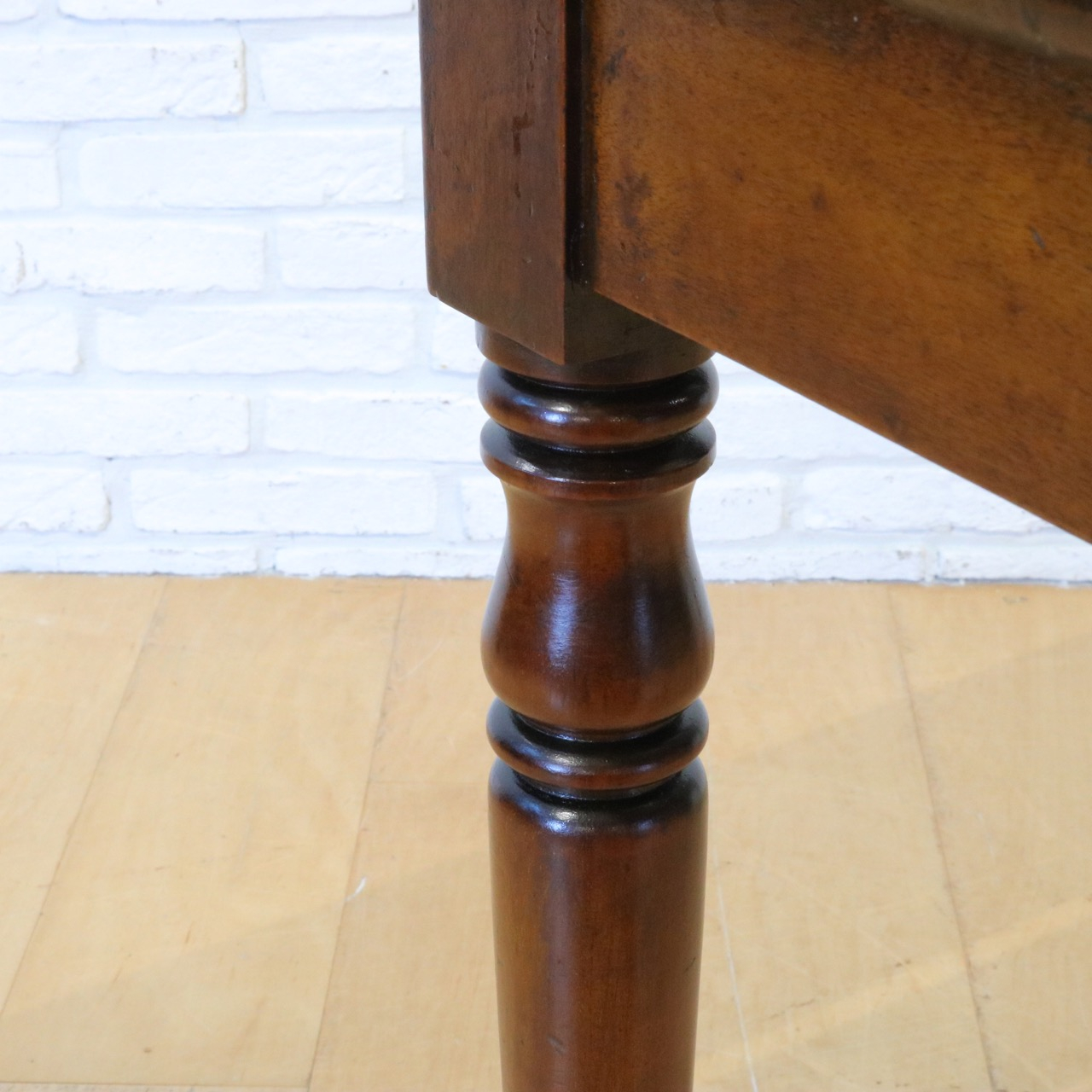 オケージョナルテーブル