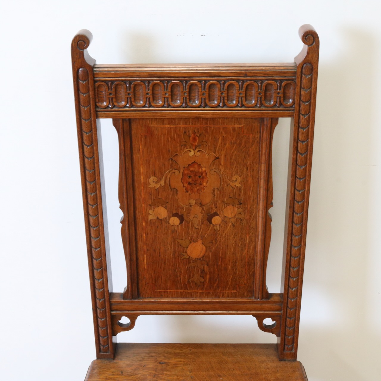 ホールチェアー