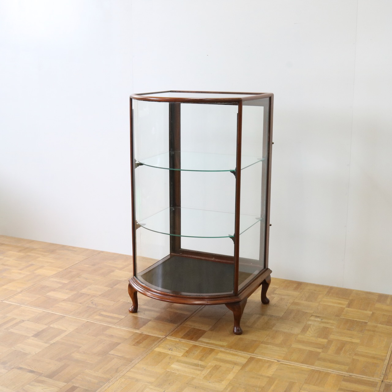 ショップキャビネット