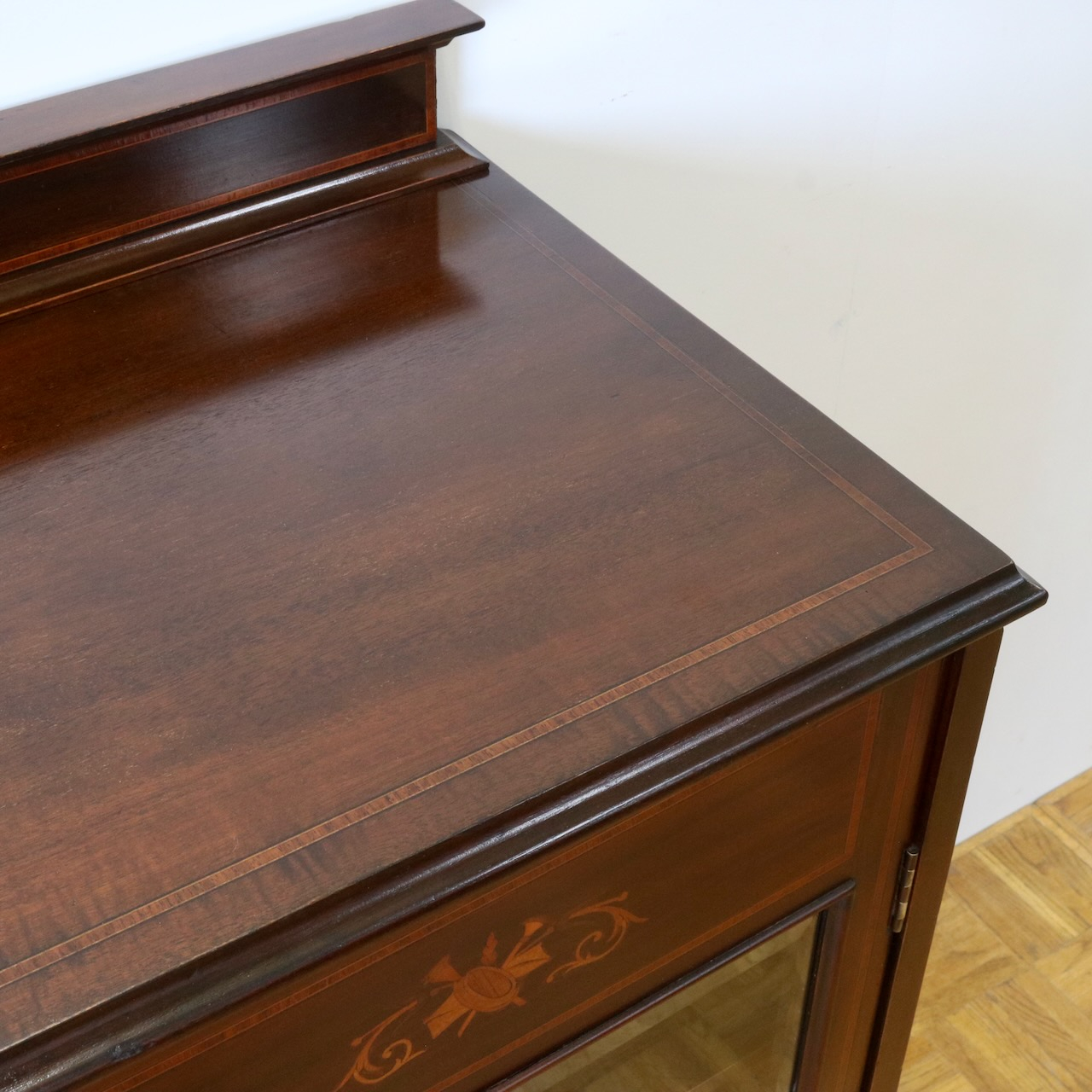 ミュージックキャビネット