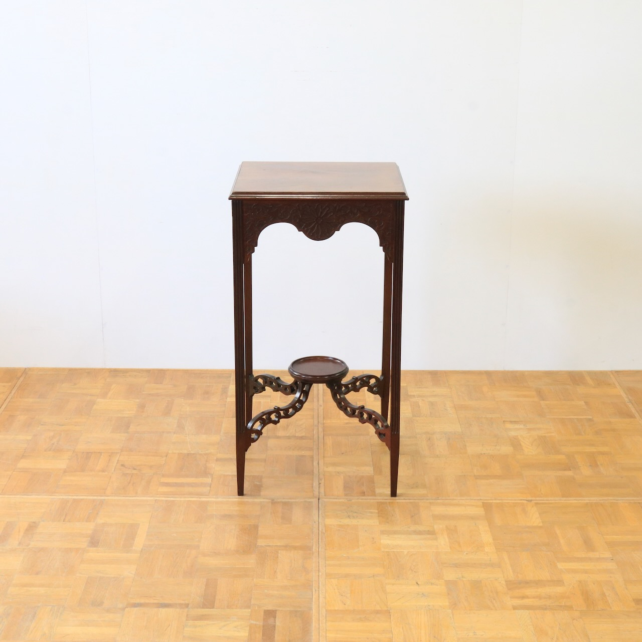 オケージョナルテーブル