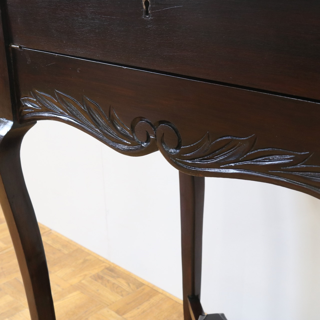 ライティングデスク