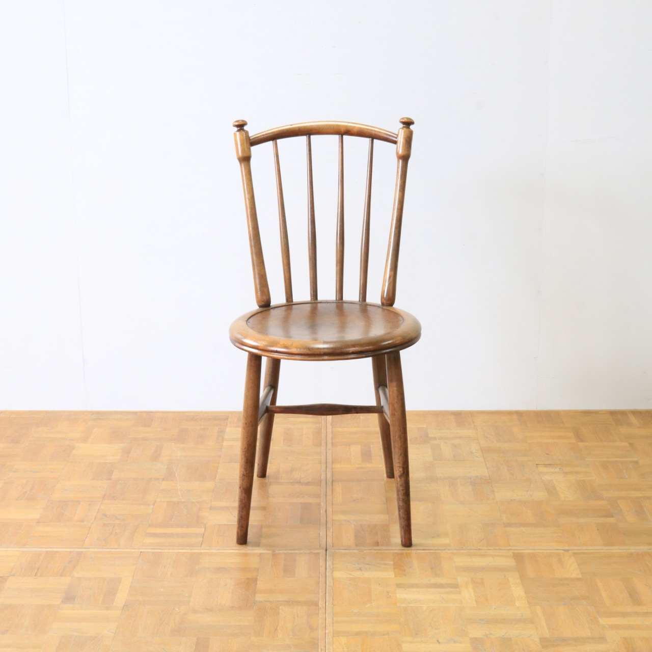 ベントウッドチェアー