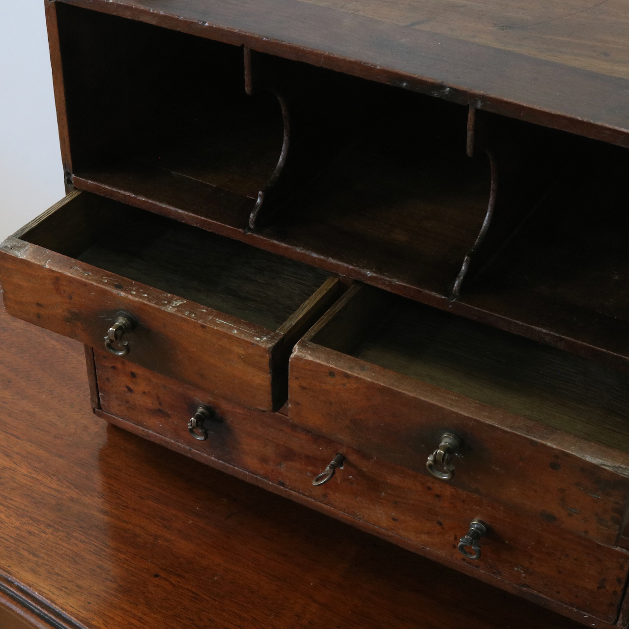 デスクトップチェスト