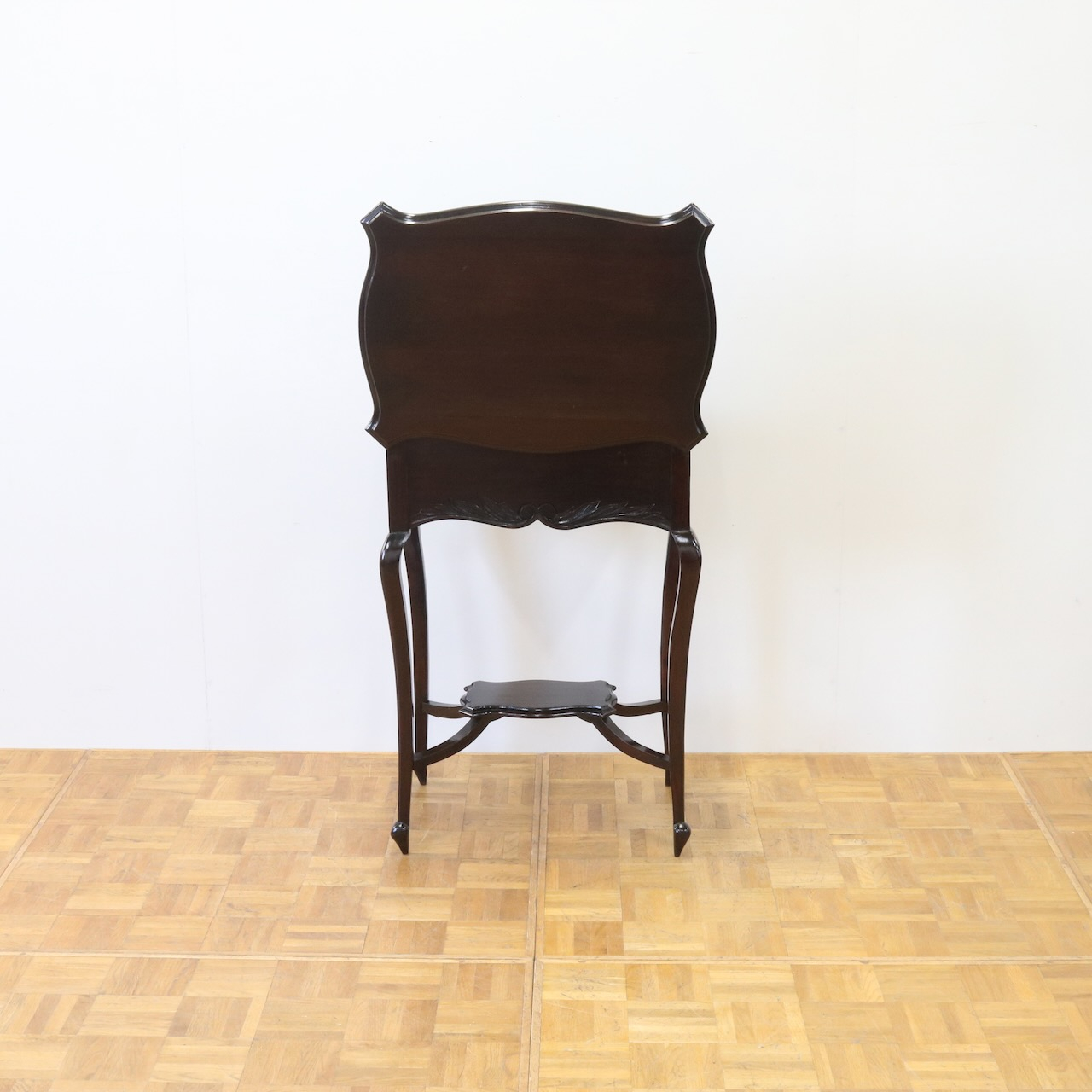 ライティングデスク