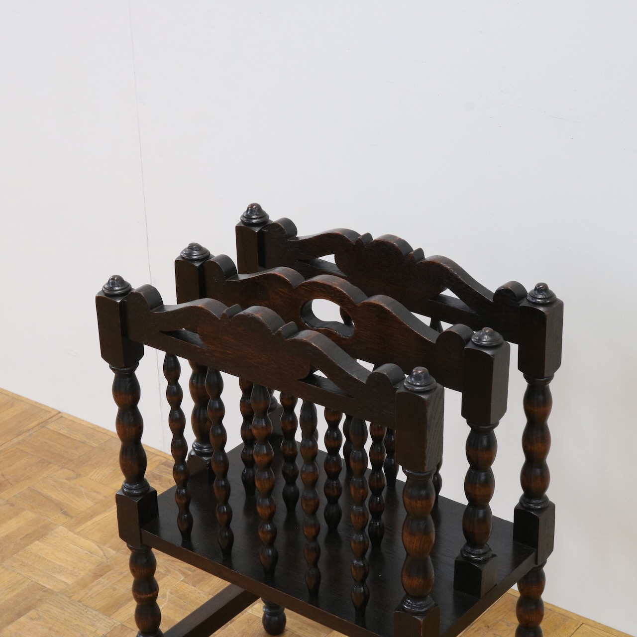 マガジンラック